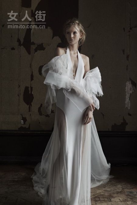 婚纱也能透视性感 Vera Wang 2016春季系列